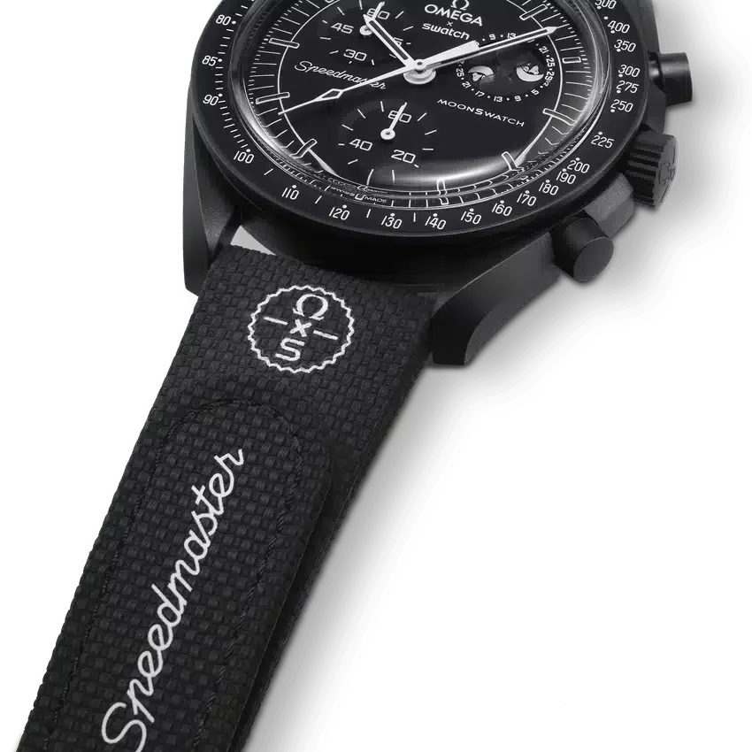 MoonSwatch in gomma nera/nera