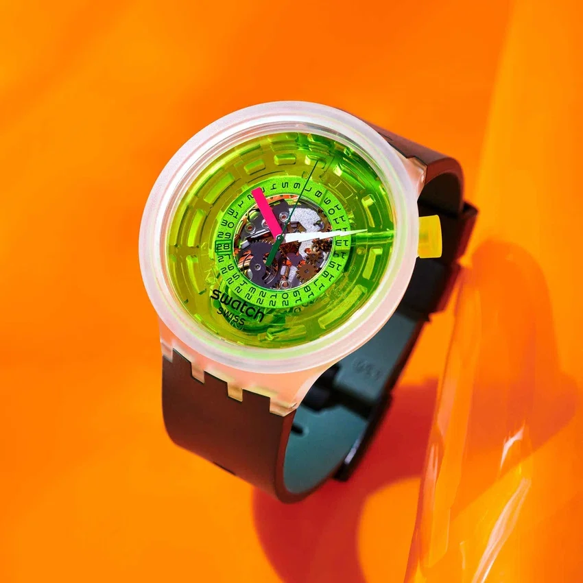 Swatch accecato dal Neon